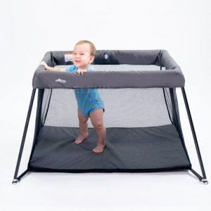 Lit parc portable pour bébé facile à transporter